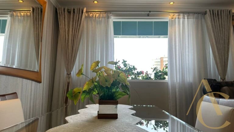 Apartamento à venda – 4 quartos sendo 1 suíte – Campinas | São José/SC.
