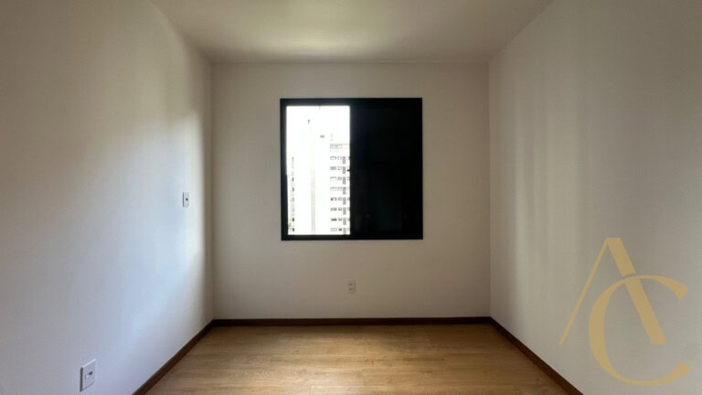 Apartamento para alugar – 3 quartos sendo 1 suíte – Centro | Florianópolis/SC.