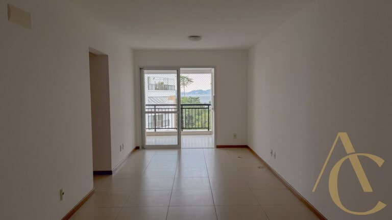 Apartamento para alugar –  Abraão | Florianópolis/SC.