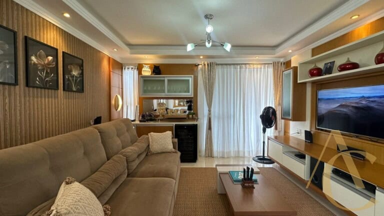 Apartamento à venda – 4 quartos sendo 1 suíte – Campinas | São José/SC.