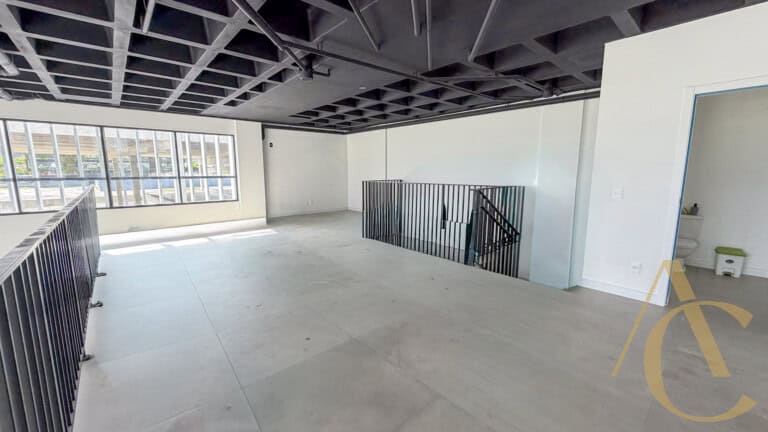Loja para alugar – 197,28m² – Saco Grande | Florianópolis/SC.