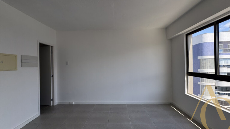 Sala para alugar – 26,60m² – Campinas | São José/SC.