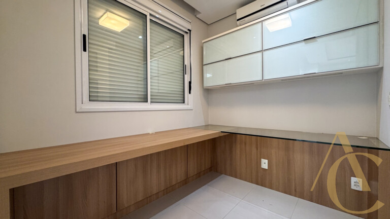 Apartamento à venda – 02 quartos sendo 01 suíte – Trindade | Florianópolis/SC.