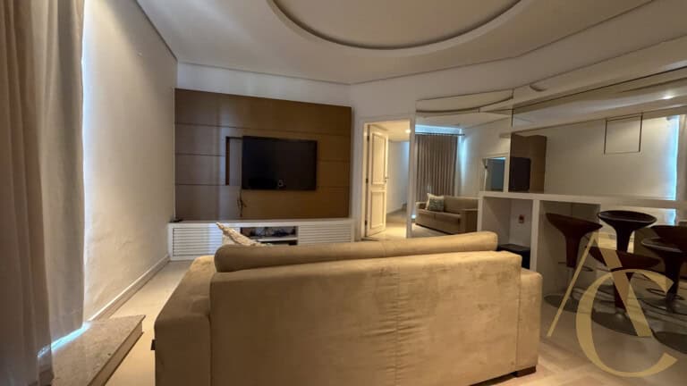 Casa residencial à venda – 6 quartos sendo 5 suítes – Cacupé | Florianópolis/SC.