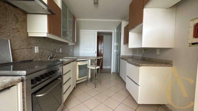 Apartamento/Cobertura à venda –  3 suítes – João Paulo – Florianópolis/SC.
