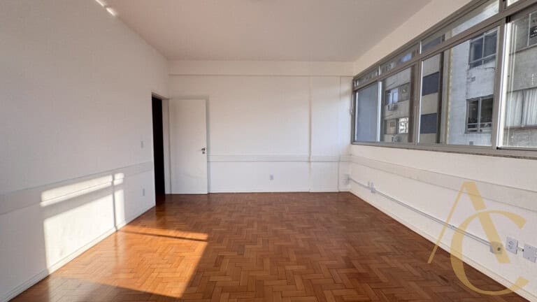 Sala para alugar – 212,65m² – Centro – Florianópolis/SC.