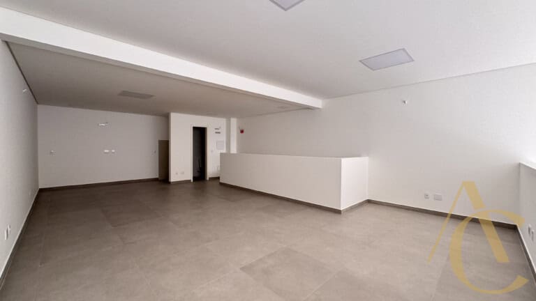 Loja para alugar – 164,51m² – Kobrasol | São José/SC.