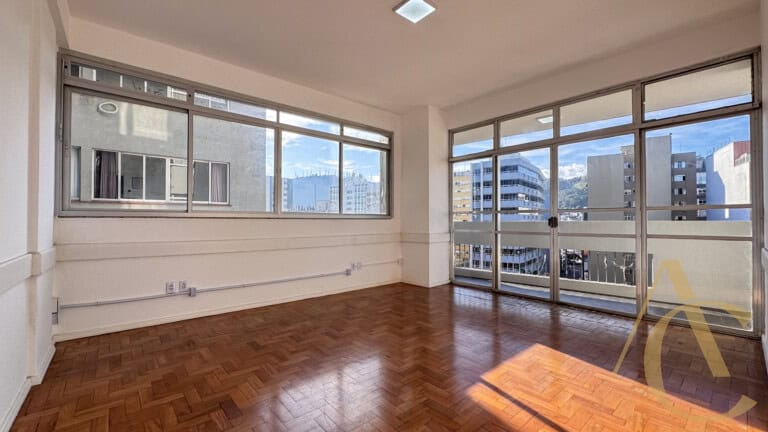 Sala para alugar – 212,65m² – Centro – Florianópolis/SC.
