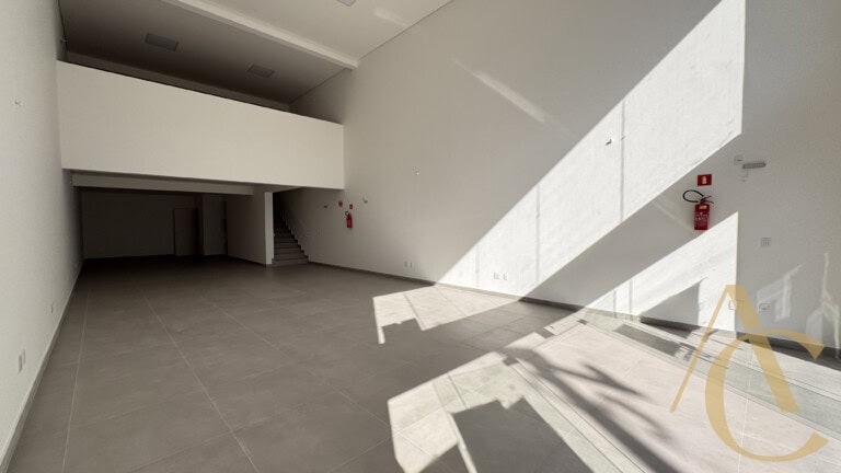 Loja para alugar – 164,51m² – Kobrasol | São José/SC.