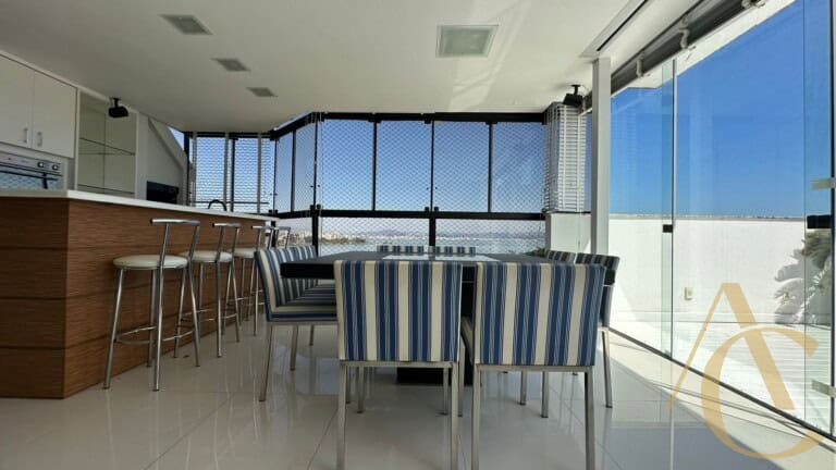 Apartamento/Cobertura à venda –  3 suítes – João Paulo – Florianópolis/SC.