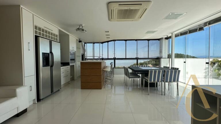 Apartamento/Cobertura à venda –  3 suítes – João Paulo – Florianópolis/SC.