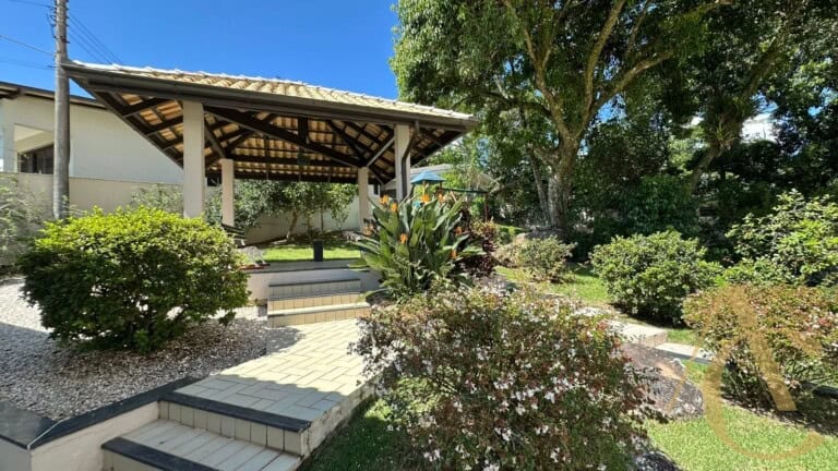 Apartamento/Cobertura à venda –  3 suítes – João Paulo – Florianópolis/SC.