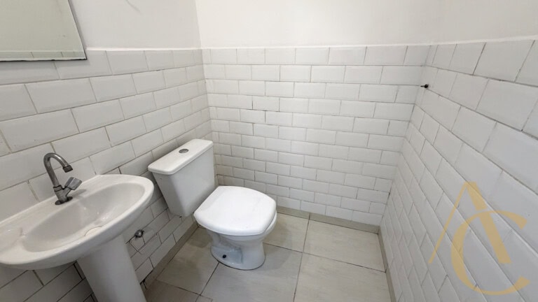 Loja para locação – 40,00m² – Kobrasol | São José/SC.