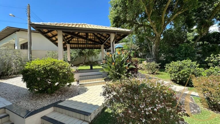 Apartamento/Cobertura à venda –  3 suítes – João Paulo – Florianópolis/SC.
