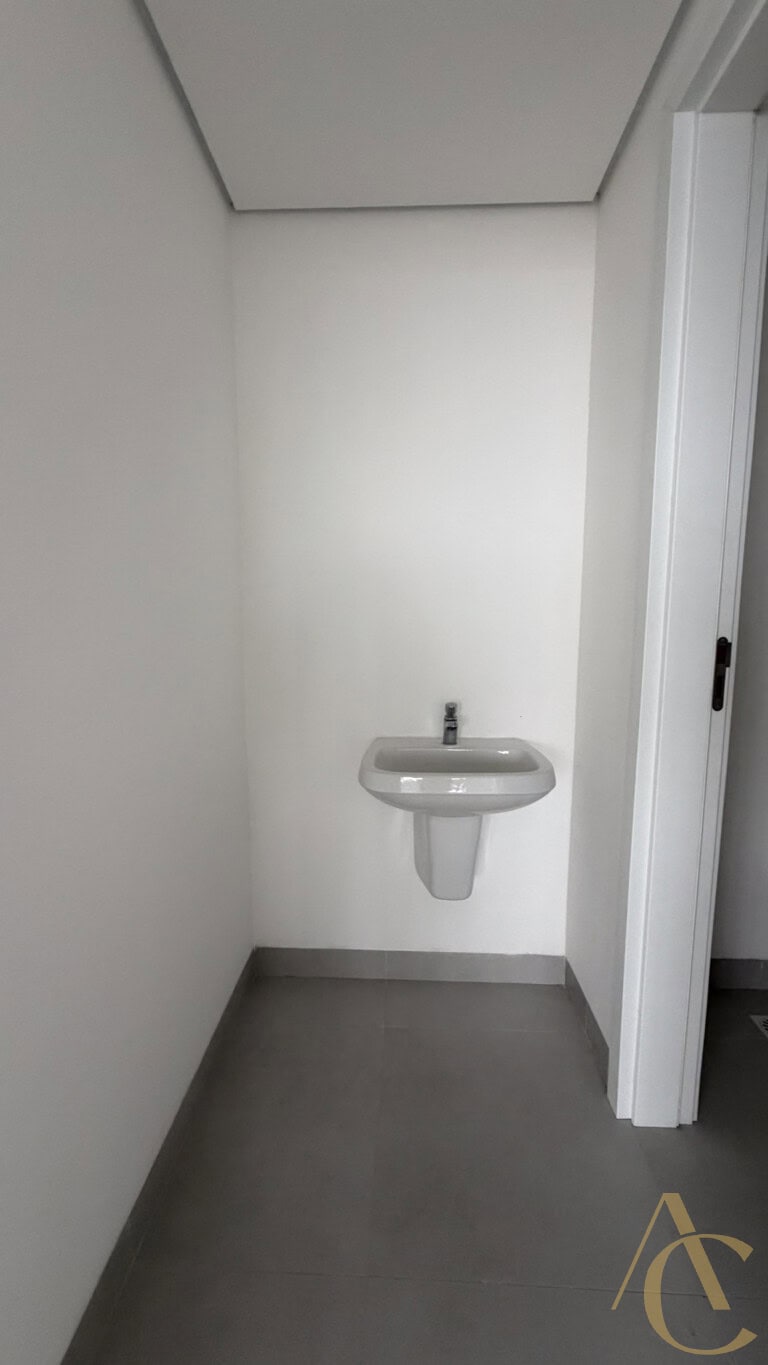 Sala para alugar – 98,96m² – Centro | Florianópolis/SC.