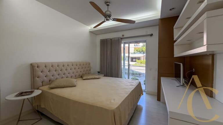 Casa residencial à venda – 6 quartos sendo 5 suítes – Cacupé | Florianópolis/SC.