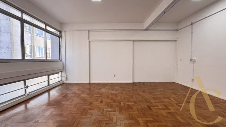 Sala para alugar – 212,65m² – Centro – Florianópolis/SC.