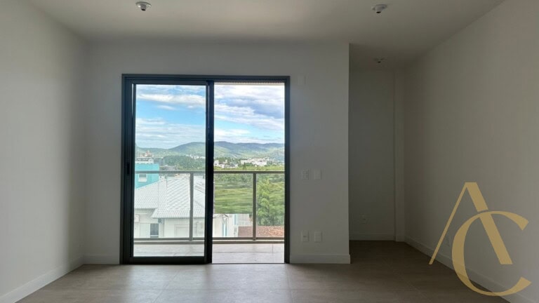 Apartamento duplex à venda – 1 suíte e 2 demi-suítes – João Paulo | Florianópolis/SC.