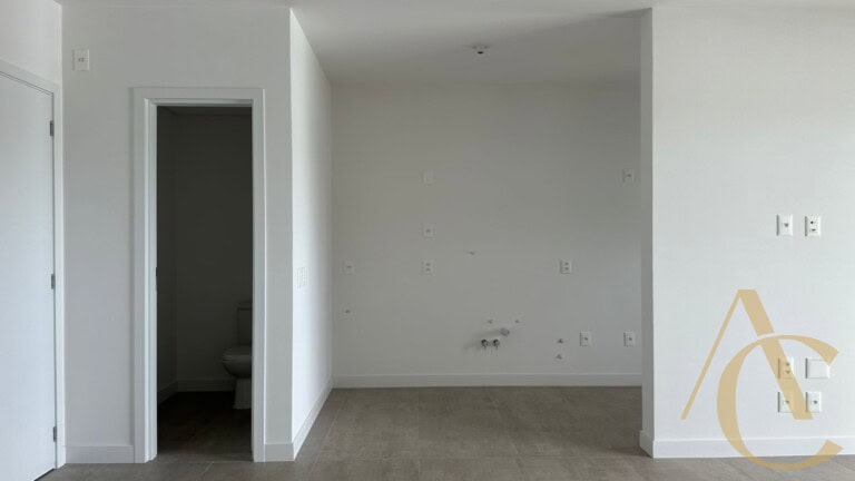 Apartamento duplex à venda – 1 suíte e 2 demi-suítes – João Paulo | Florianópolis/SC.