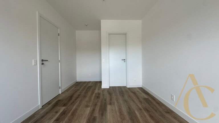 Apartamento duplex à venda – 1 suíte e 2 demi-suítes – João Paulo | Florianópolis/SC.