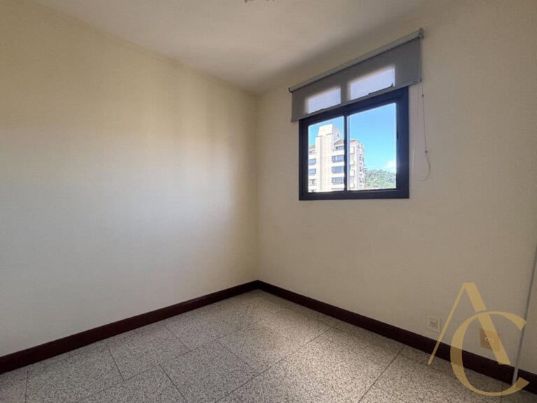 Apartamento à venda – 3 quartos sendo 2 suítes – Centro | Florianópolis/SC