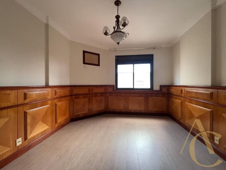 Apartamento à venda – 3 quartos sendo 2 suítes – Centro | Florianópolis/SC