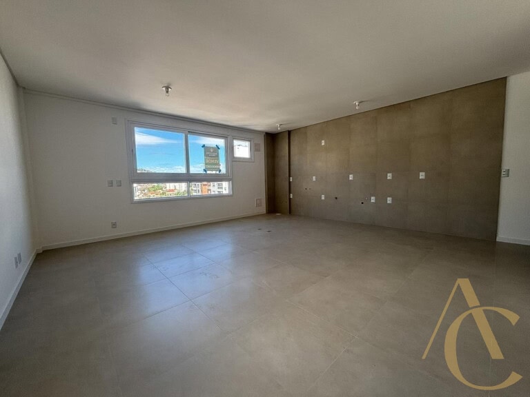 Studio à venda – 1 vaga de garagem – Centro | Florianópolis/SC.