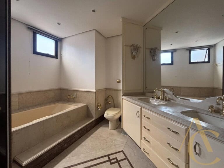 Apartamento à venda – 3 quartos sendo 2 suítes – Centro | Florianópolis/SC