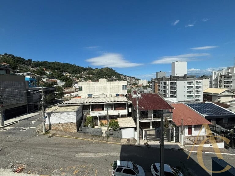 Studio à venda – 1 vaga de garagem – Centro | Florianópolis/SC.