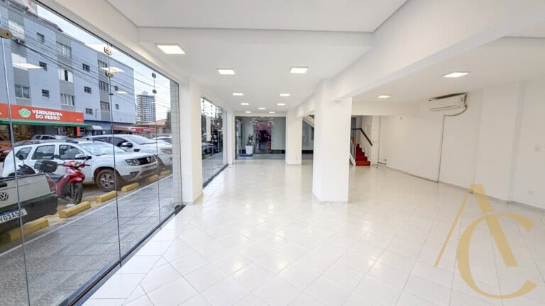 Loja para alugar – 140,42m² – Kobrasol | São José/SC.