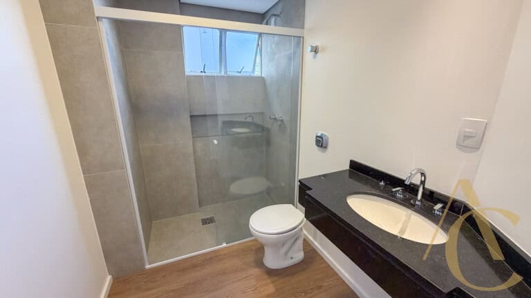 Apartamento à venda – 03 quartos sendo 01 suíte – Centro | Florianópolis/SC.