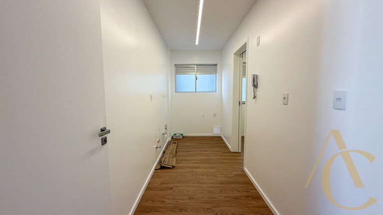 Apartamento à venda – 03 quartos sendo 01 suíte – Centro | Florianópolis/SC.