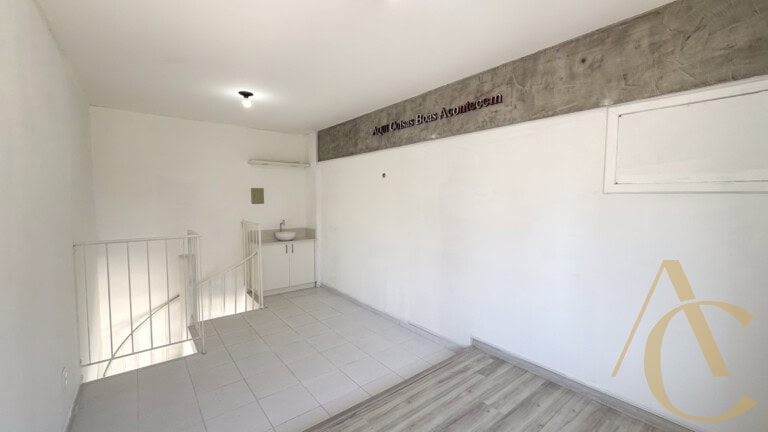 Loja à venda – 27,47m² – Kobrasol | São José/SC.