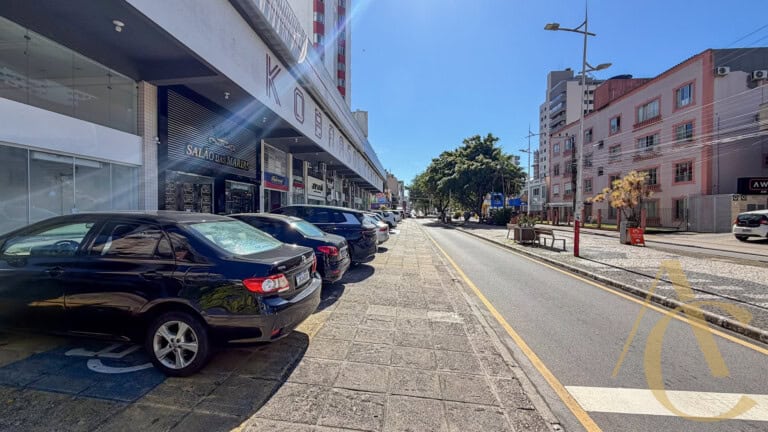 Loja para alugar – 140,42m² – Kobrasol | São José/SC.