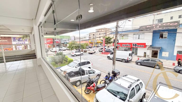 Loja para alugar – 140,42m² – Kobrasol | São José/SC.