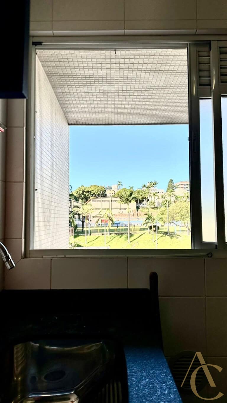 Apartamento à venda – 3 suítes – Centro – Florianópolis, SC.