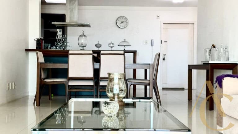 Apartamento à venda – 3 suítes – Centro – Florianópolis, SC.