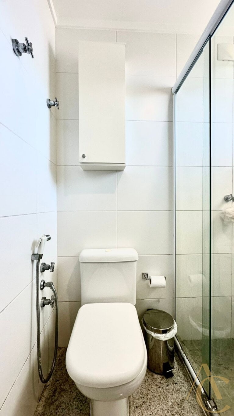 Apartamento à venda – 3 suítes – Centro – Florianópolis, SC.