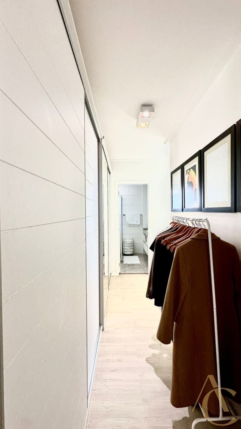 Apartamento à venda – 3 suítes – Centro – Florianópolis, SC.