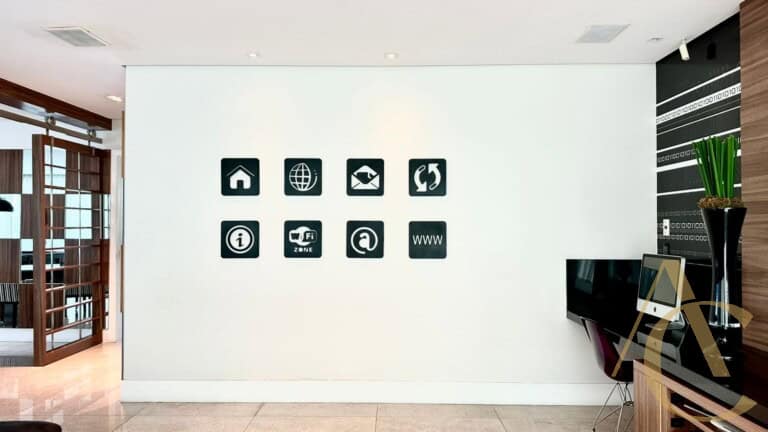 Apartamento à venda – 3 suítes – Centro – Florianópolis, SC.