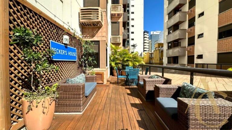 Apartamento à venda – 4 quartos sendo 2 suítes – Centro | Florianópolis/SC.