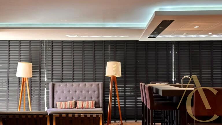 Apartamento à venda – 4 quartos sendo 2 suítes – Centro | Florianópolis/SC.