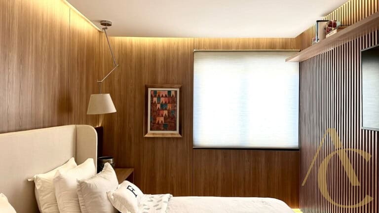 Apartamento à venda – 4 quartos sendo 2 suítes – Centro | Florianópolis/SC.