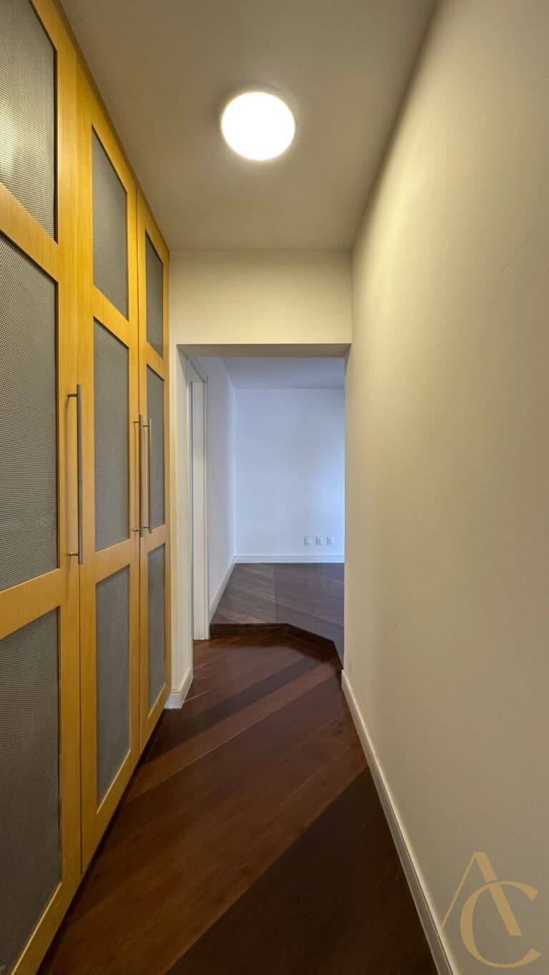 Apartamento à venda – 03 quartos sendo 01 suíte – Agronômica | Florianópolis/SC.