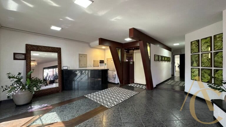 Apartamento à venda – 03 quartos sendo 01 suíte – Agronômica | Florianópolis/SC.