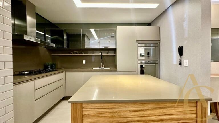 Apartamento à venda – 03 suítes – Kobrasol | São José/SC.