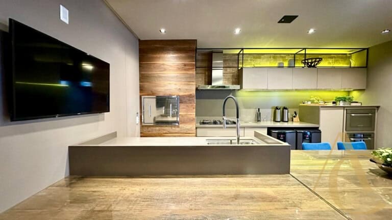 Apartamento à venda – 03 suítes – Kobrasol | São José/SC.