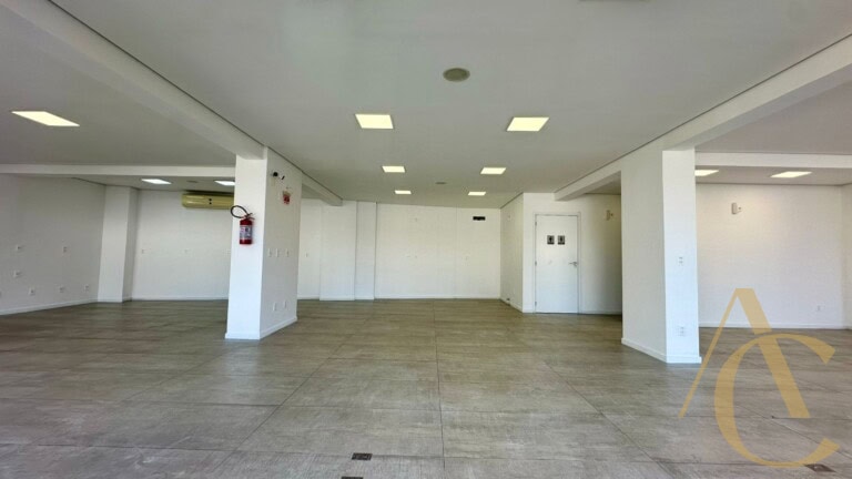 Loja para alugar – 150,00m² – Pantanal | Florianópolis/SC.
