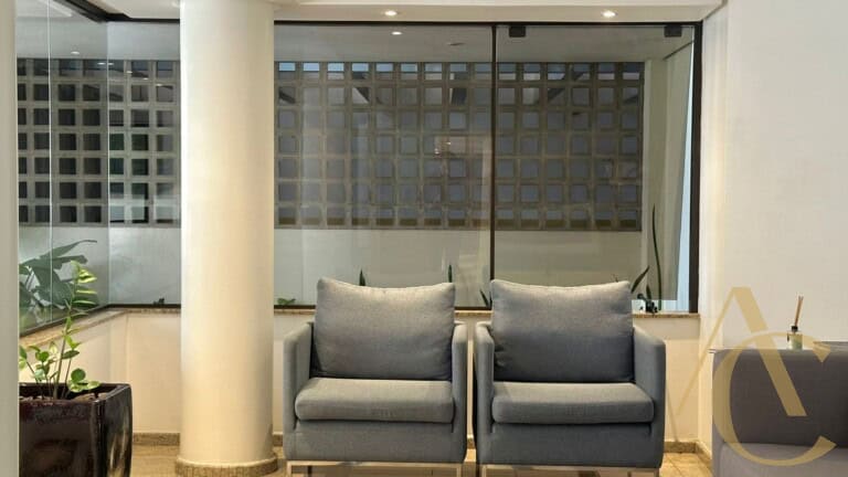 Apartamento à venda – 4 quartos sendo 1 suíte – Centro | Florianópolis/SC.