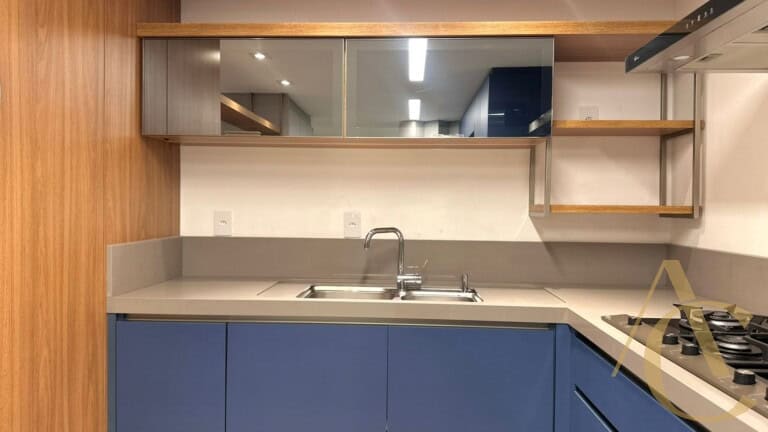 Apartamento à venda – 4 quartos sendo 1 suíte – Centro | Florianópolis/SC.